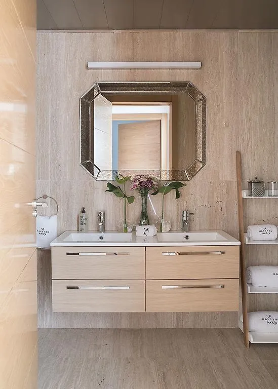 Halcyon Days Designer Apartments By Ana Locking Málaga Spanien